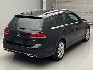 VOLKSWAGEN GOLF VARIANT 2018