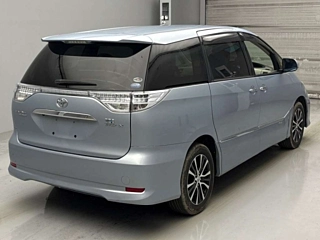 TOYOTA ESTIMA HYBRID 2009
