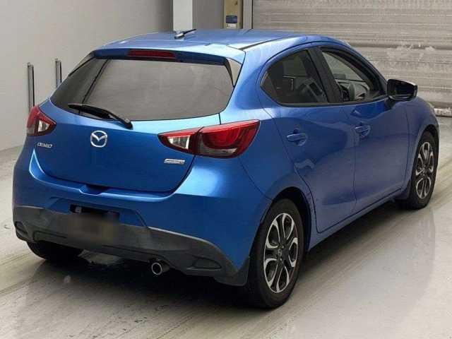 MAZDA DEMIO 2014