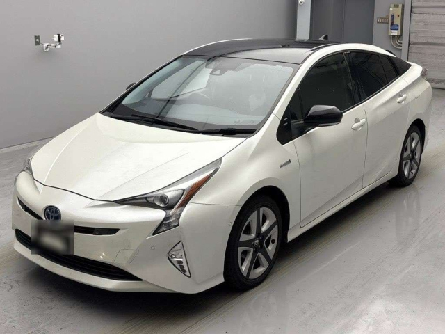 TOYOTA PRIUS 2018