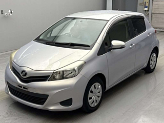 TOYOTA VITZ 2012