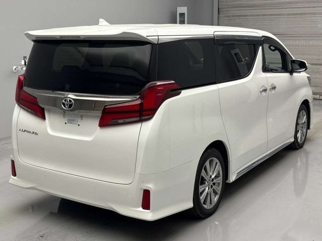 TOYOTA ALPHARD 2022