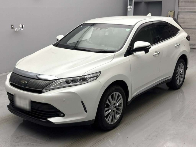 TOYOTA HARRIER 2019