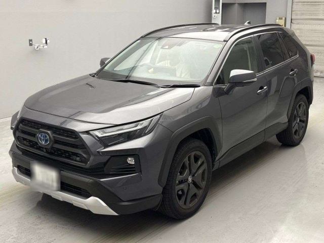 TOYOTA RAV4 2024