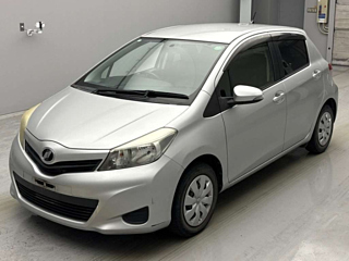 TOYOTA VITZ 2012