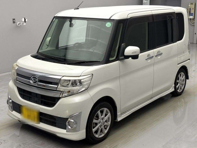 DAIHATSU TANTO 2013
