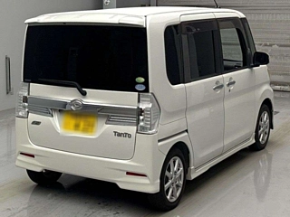 DAIHATSU TANTO 2013