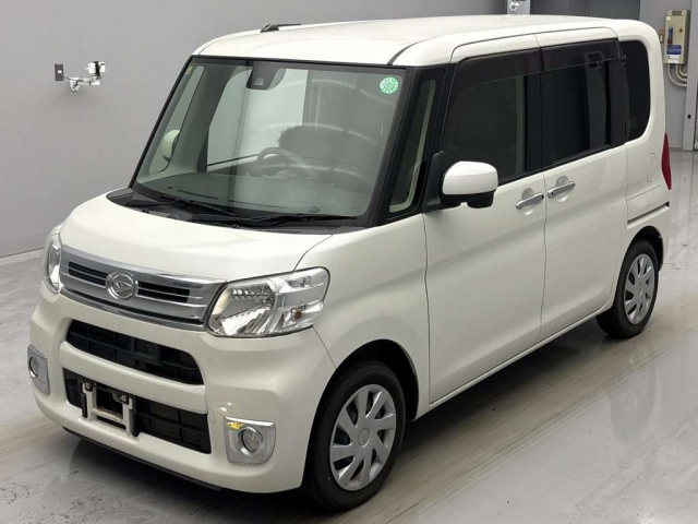 DAIHATSU TANTO 2016