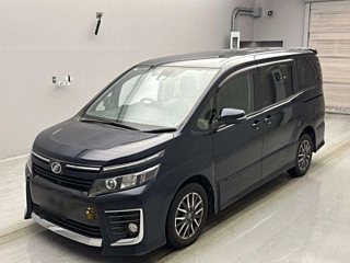 TOYOTA VOXY 2016