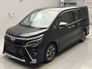 TOYOTA VOXY 2020