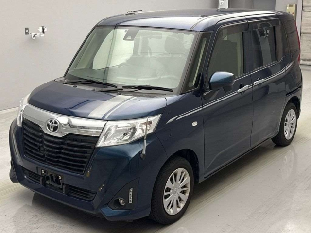 TOYOTA ROOMY 2018