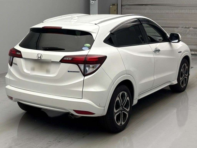 HONDA VEZEL 2015