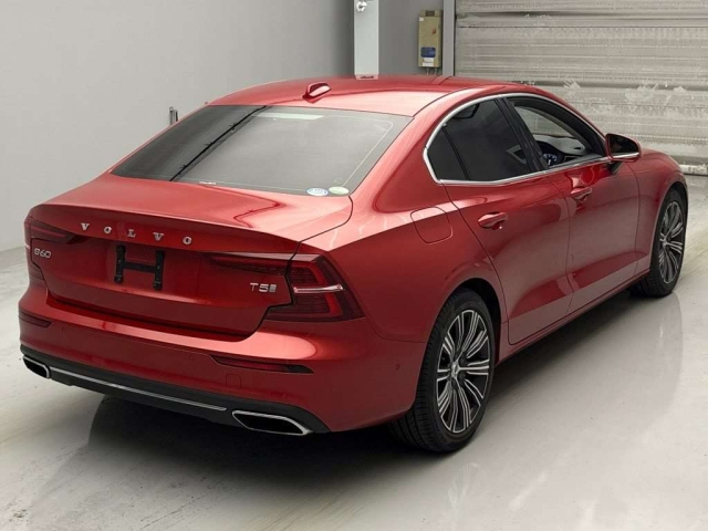 VOLVO S60 2021