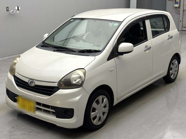 DAIHATSU MIRA E S 2013
