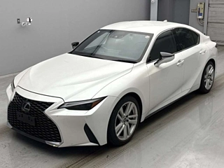 LEXUS IS 2020
