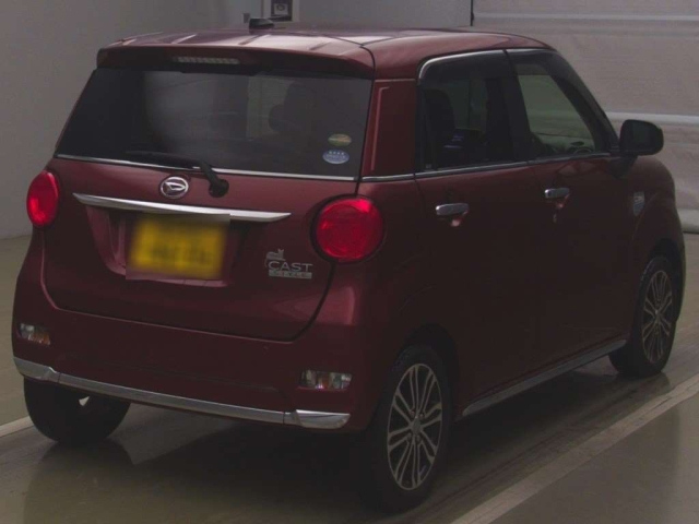 DAIHATSU CAST 2017