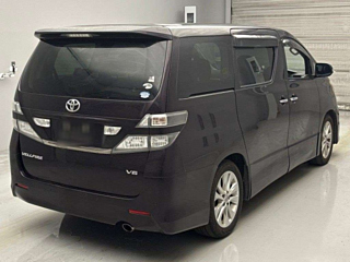 TOYOTA VELLFIRE 2010