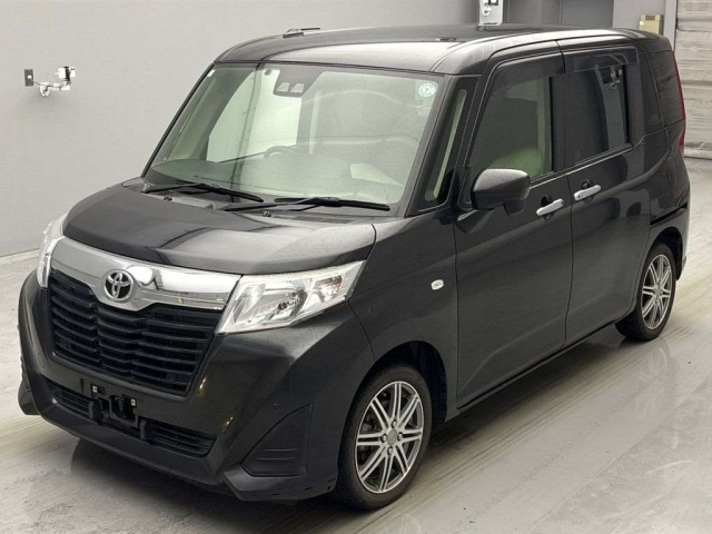 TOYOTA ROOMY 2019