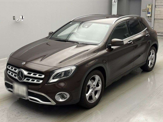 MERCEDES BENZ GLA CLASS 2017
