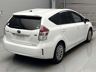 TOYOTA PRIUS ALPHA 2020