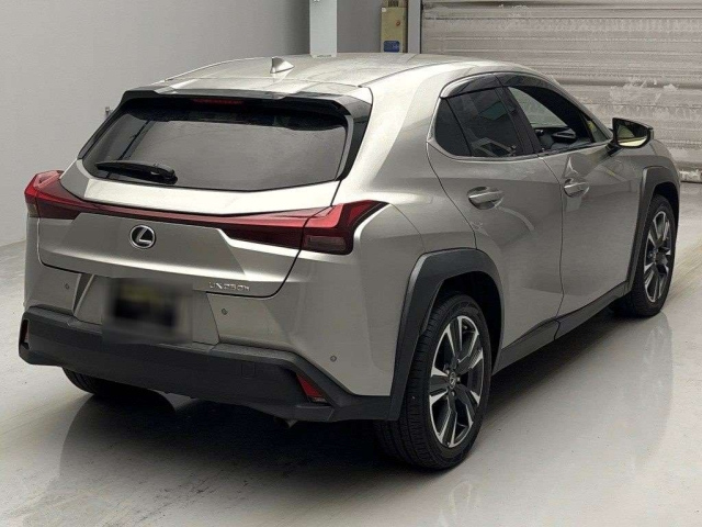 LEXUS UX 2022