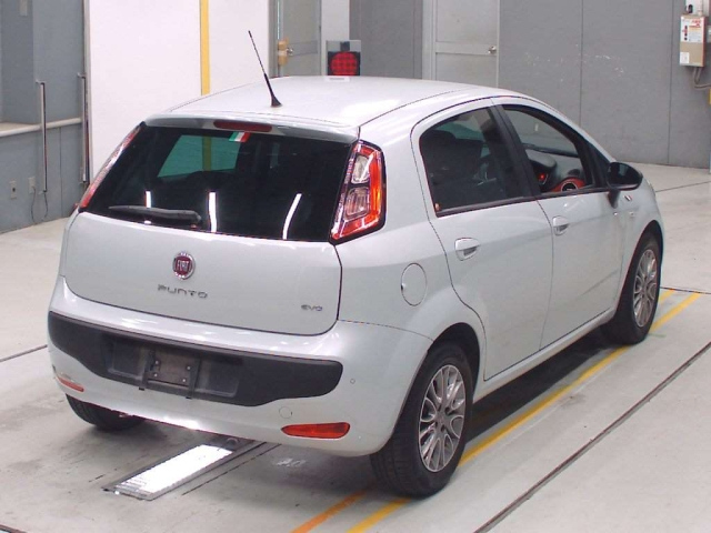 FIAT PUNTO 2012