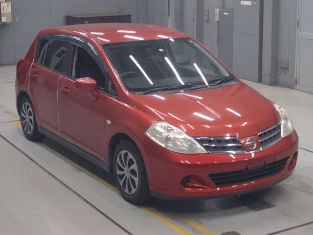 NISSAN TIIDA 2008