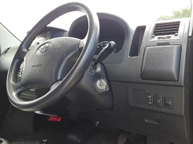 TOYOTA LITE ACE VAN 2012