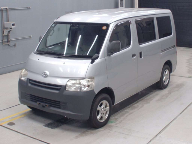 TOYOTA LITE ACE VAN 2012