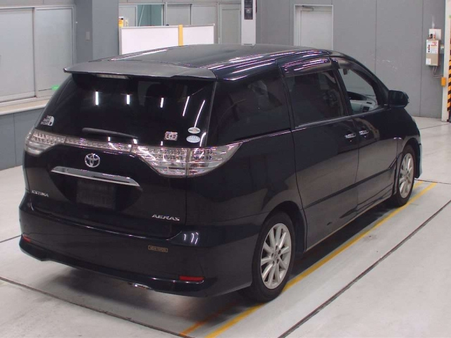 TOYOTA ESTIMA 2009