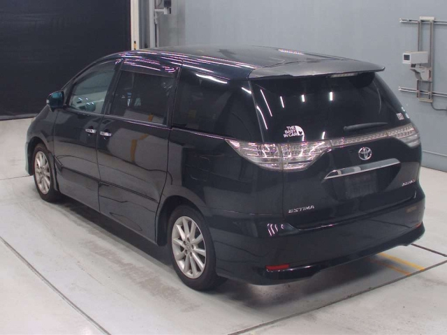TOYOTA ESTIMA 2009