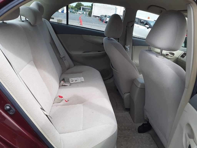 TOYOTA COROLLA AXIO 2011