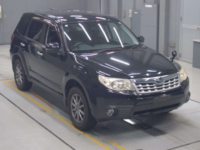 SUBARU FORESTER 2011