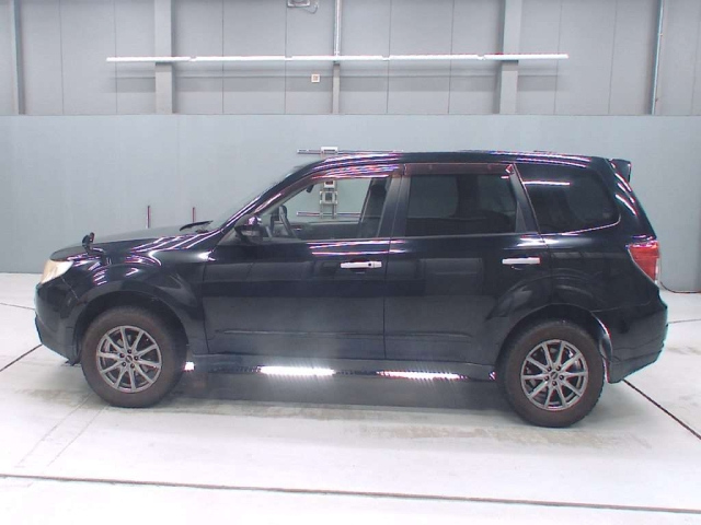 SUBARU FORESTER 2011