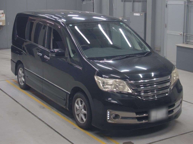 NISSAN SERENA 2011