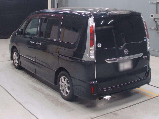 NISSAN SERENA 2011