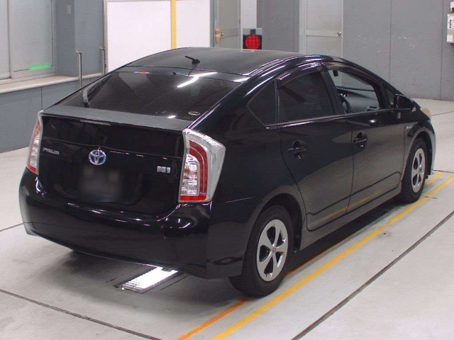 TOYOTA PRIUS 2012