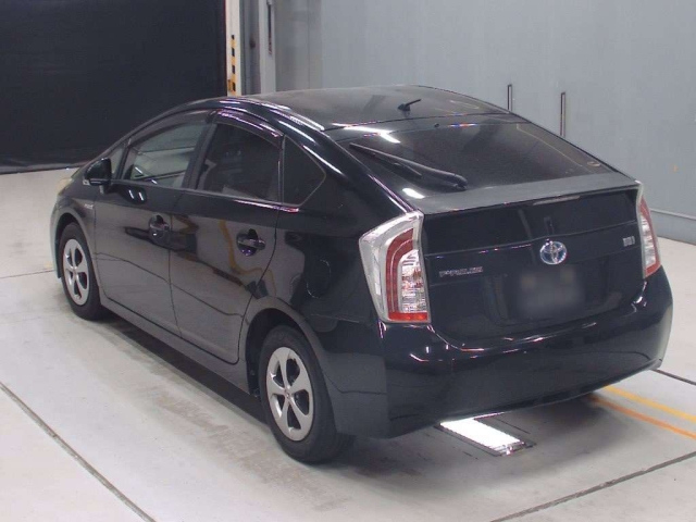 TOYOTA PRIUS 2012