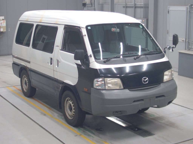 MAZDA BONGO VAN 2010