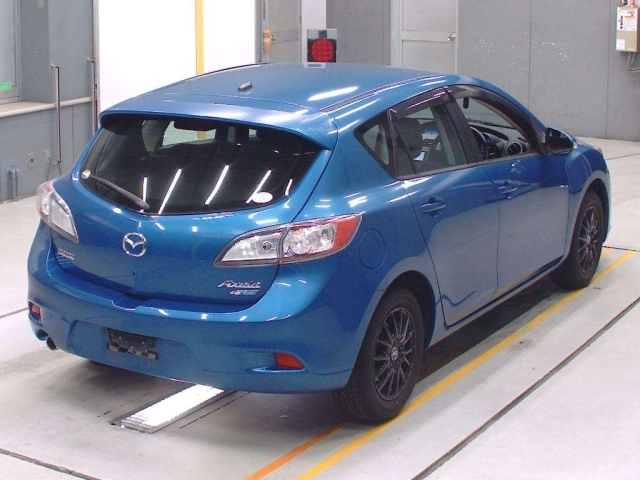MAZDA AXELA 2012