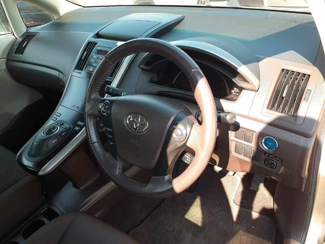 TOYOTA SAI 2010