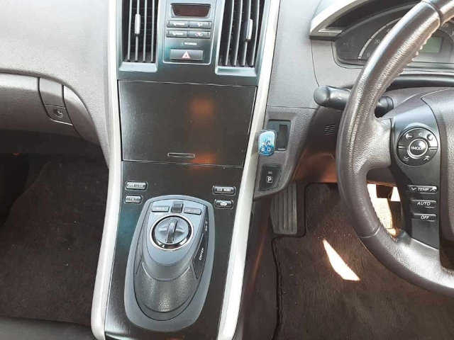 TOYOTA SAI 2010