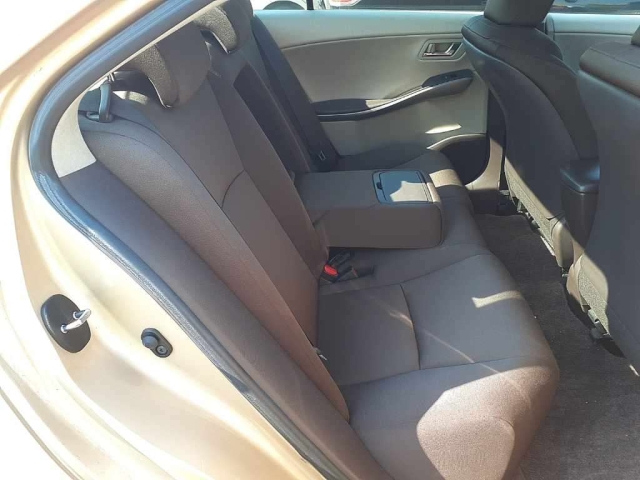 TOYOTA SAI 2010