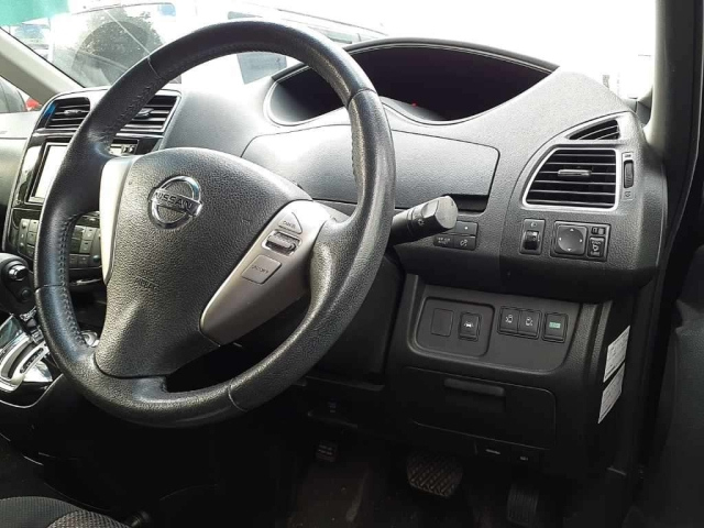 NISSAN SERENA 2014