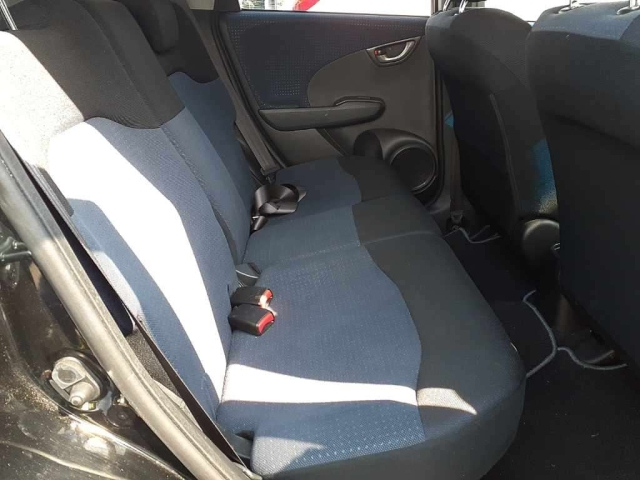 HONDA FIT 2010