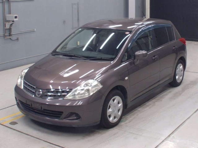 NISSAN TIIDA 2008