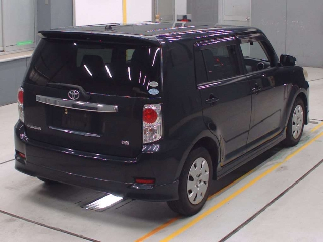 TOYOTA COROLLA RUMION 2012