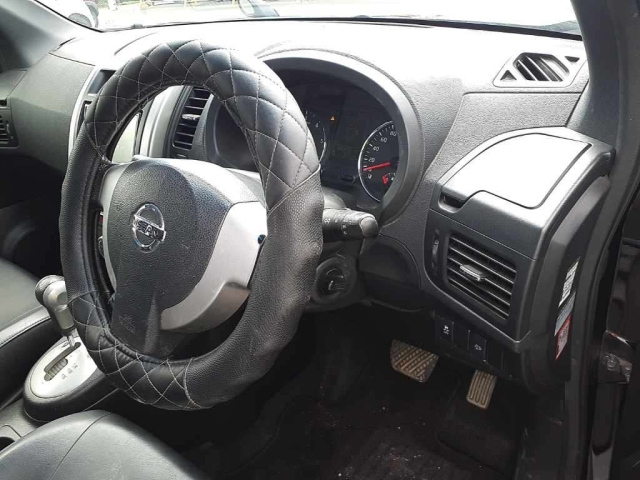 NISSAN X-TRAIL 2013