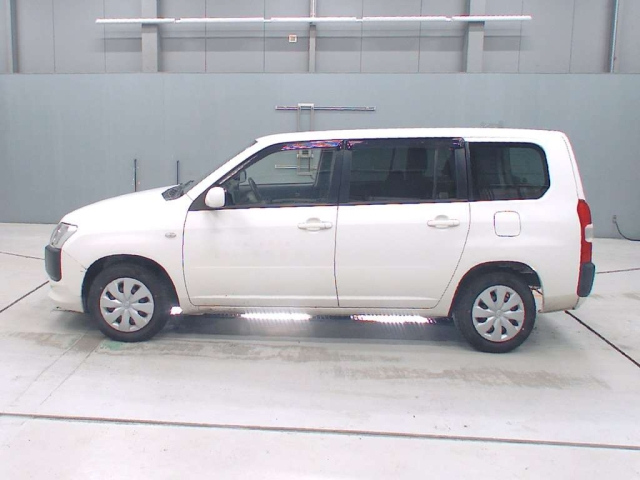 TOYOTA SUCCEED 2018