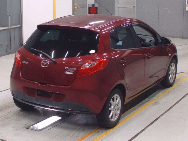 MAZDA DEMIO 2012